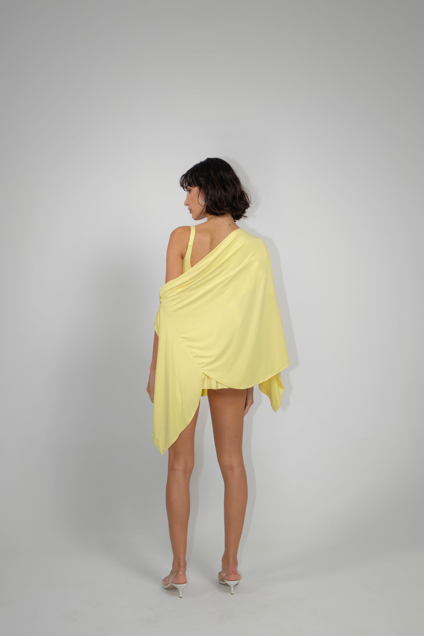 Gauri Sports Crop - FIGURES